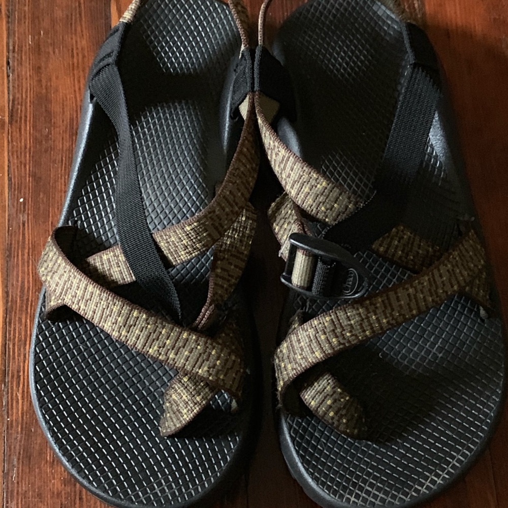 Chaco size 9